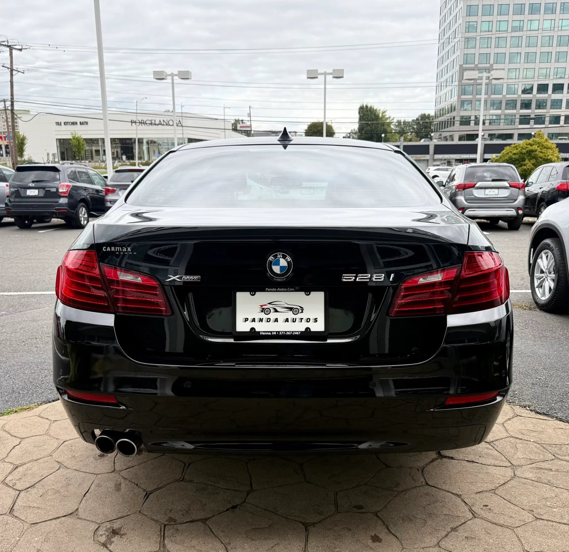 Used 2015 BMW 528i xDrive Sedan AWD/4WD image 6