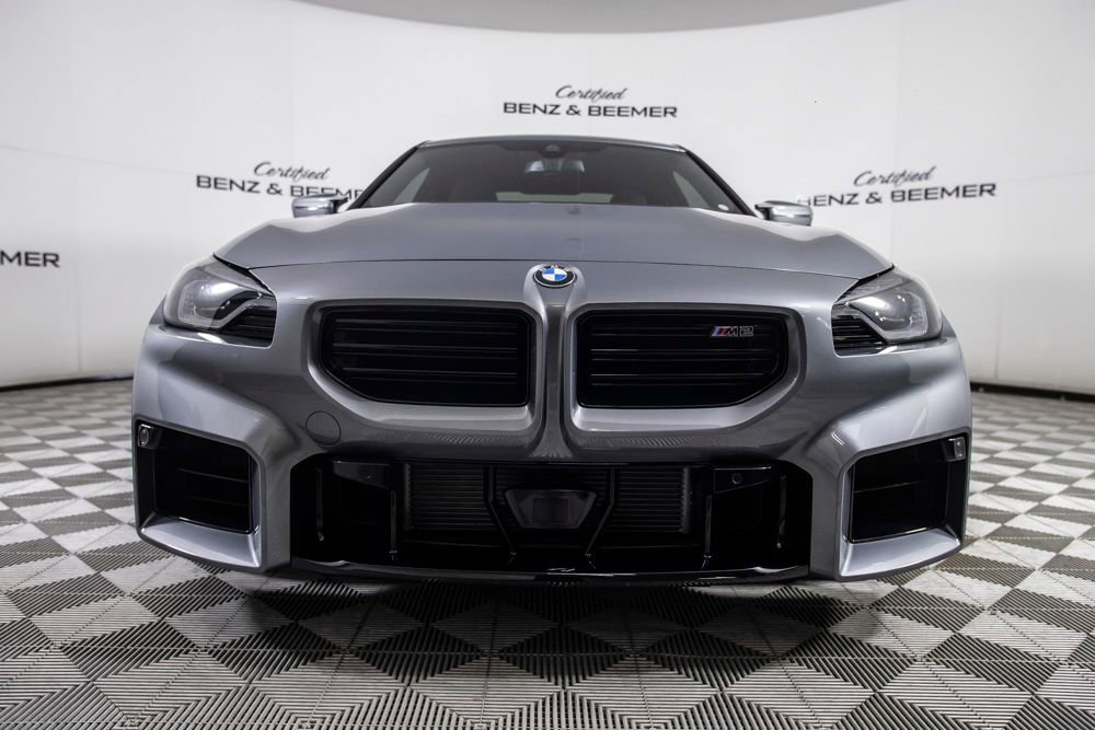 Used 2025 BMW M2 w/ Lighting Package image 7