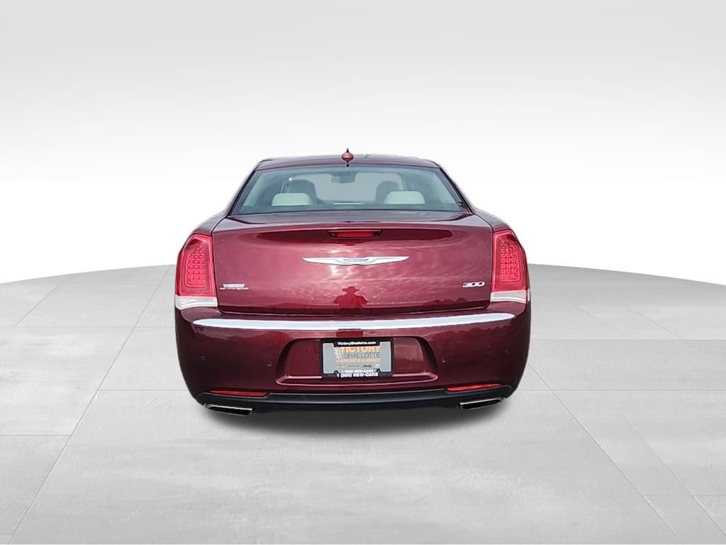 Certified 2021 Chrysler 300 Touring L w/ Popular Equipment Group image 17