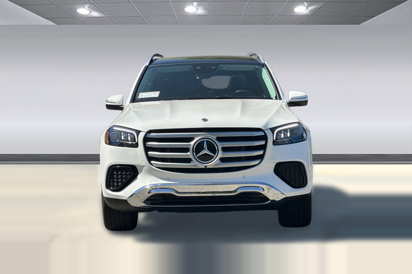 Used 2026 Mercedes-Benz GLS 450 4MATIC image 5