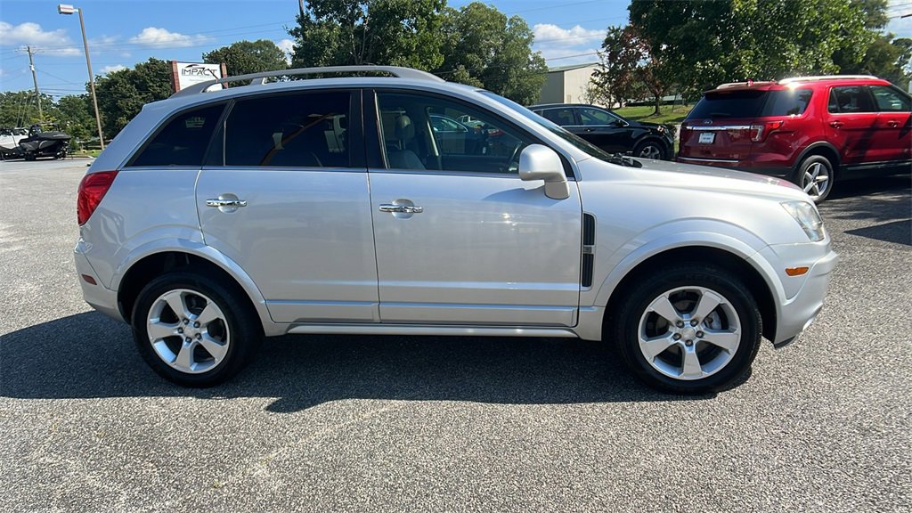 Used 2013 Chevrolet Captiva Sport LTZ image 4