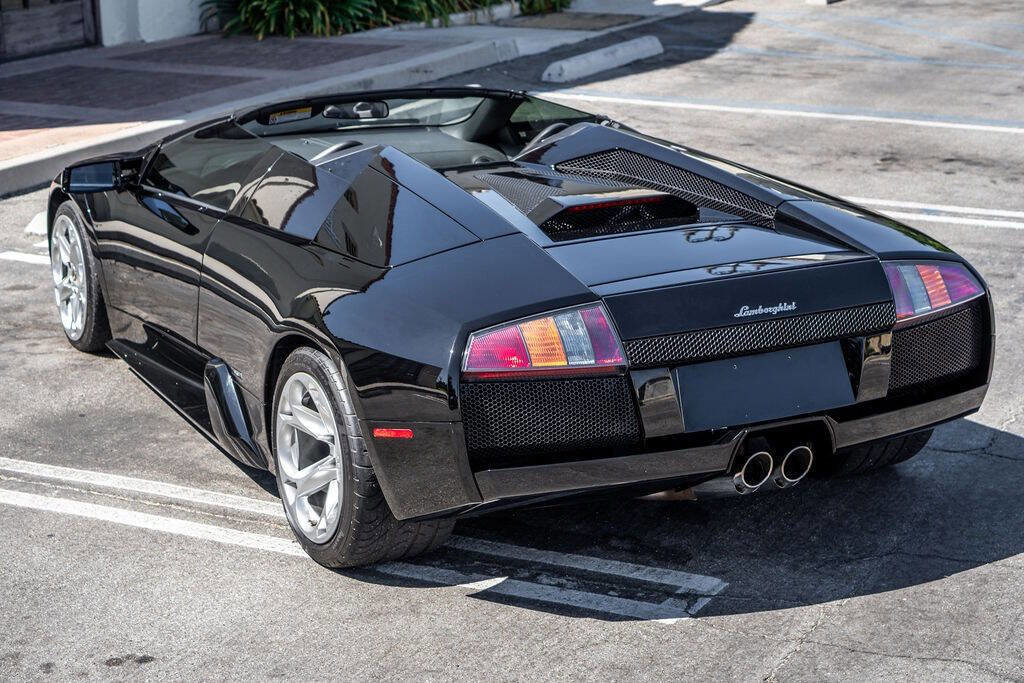 Used 2006 Lamborghini Murcielago Roadster image 5