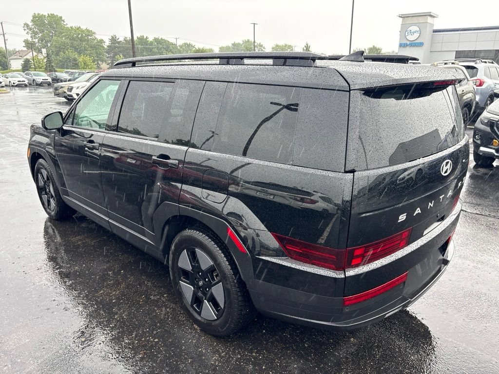Used 2024 Hyundai Santa Fe SEL AWD/4WD image 5