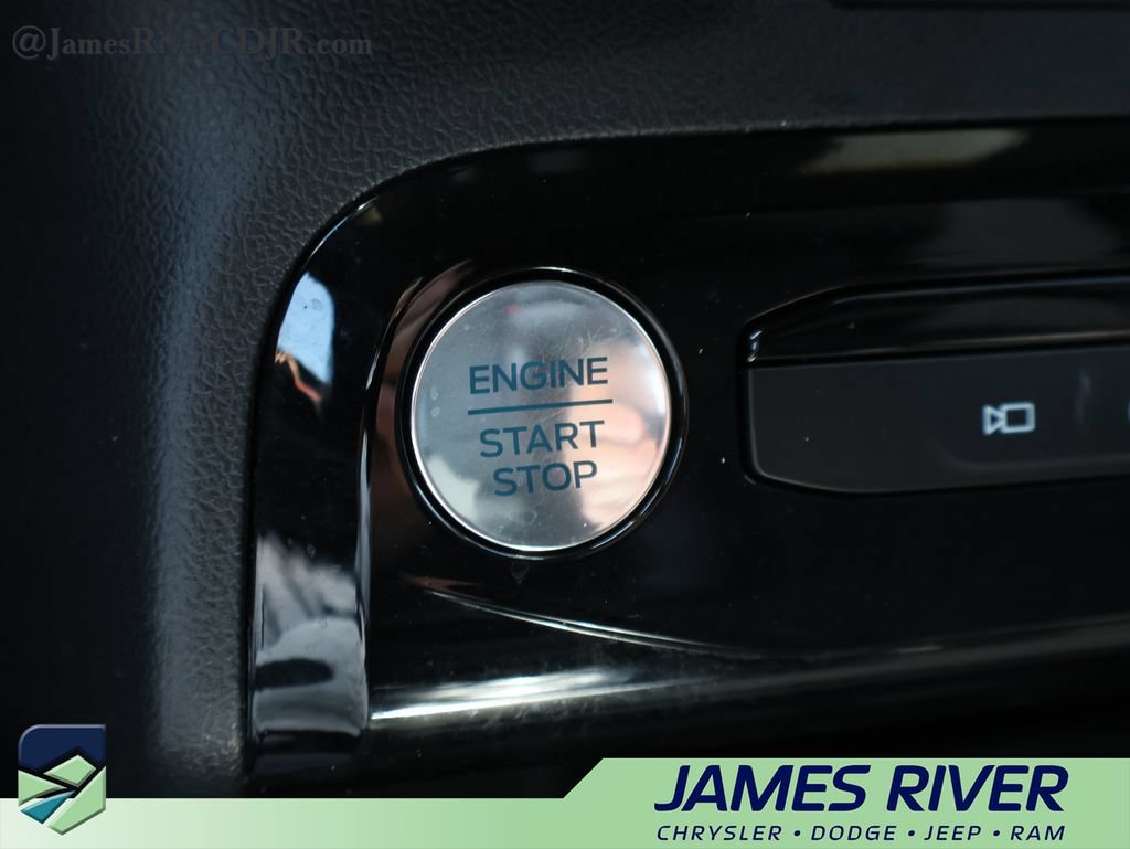 Used 2023 Ford Escape ST-Line Select w/ Tech Pack #2 AWD/4WD image 32