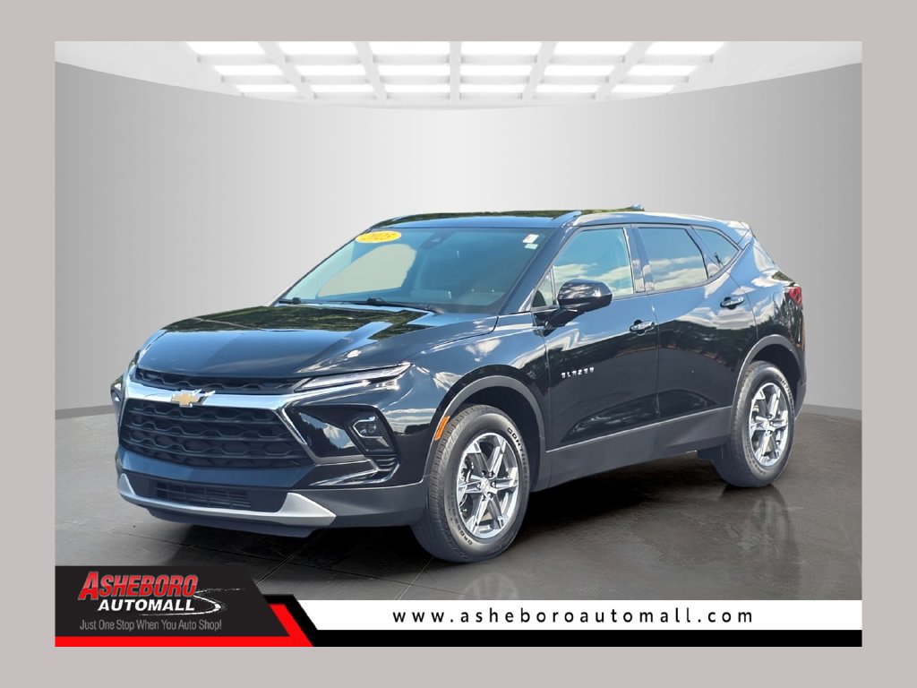 Used 2025 Chevrolet Blazer LT