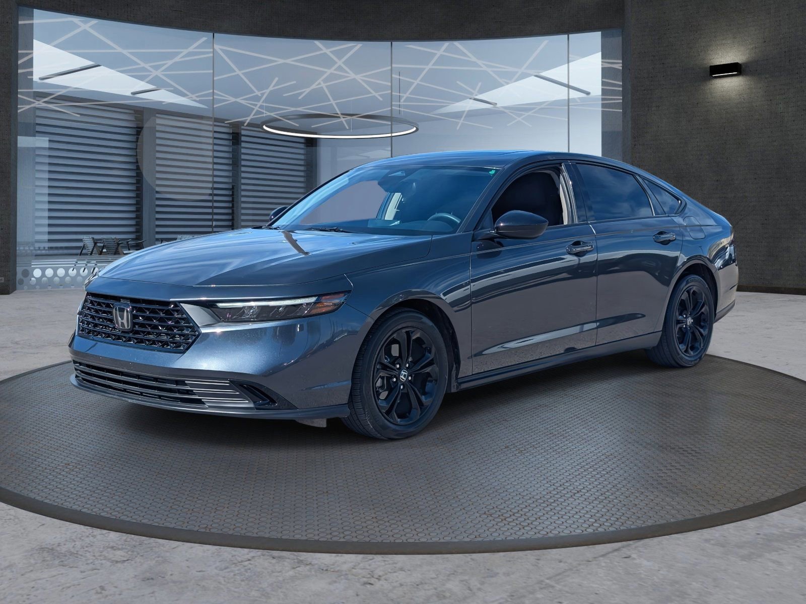 Used 2025 Honda Accord SE image 2