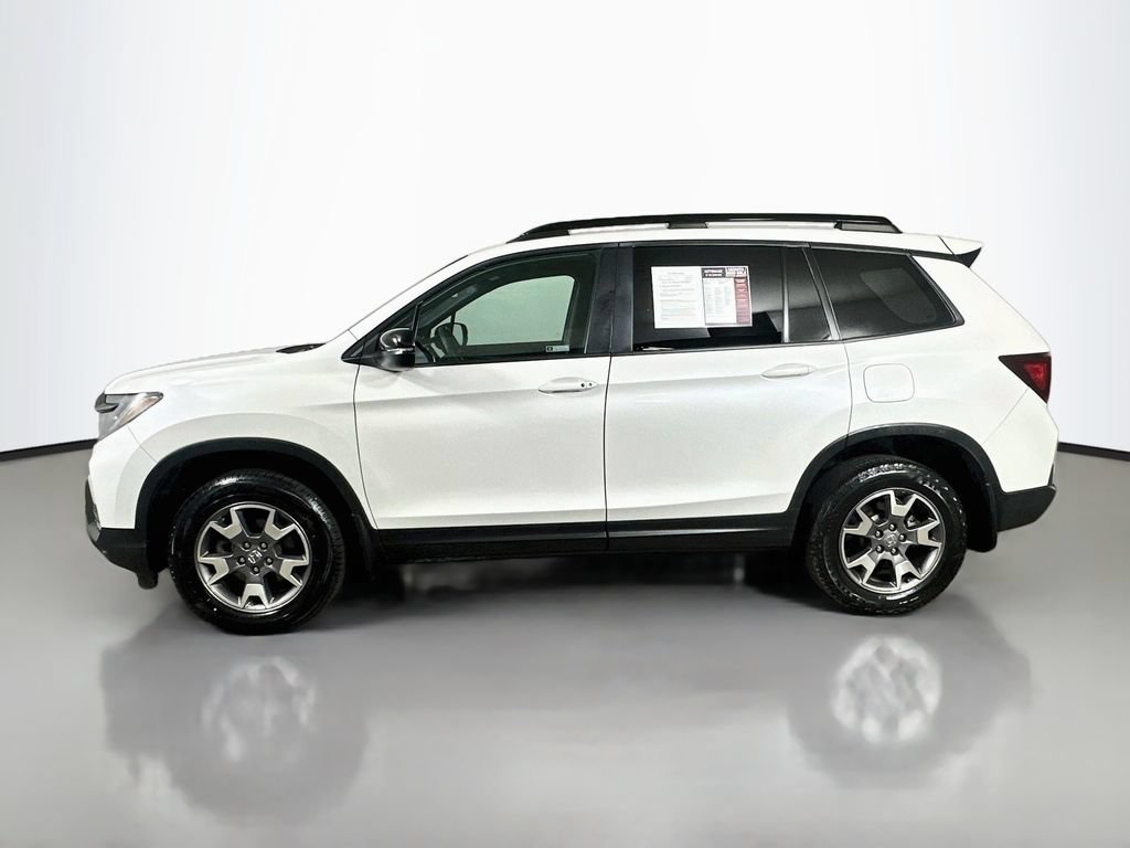 Used 2023 Honda Passport TrailSport image 5