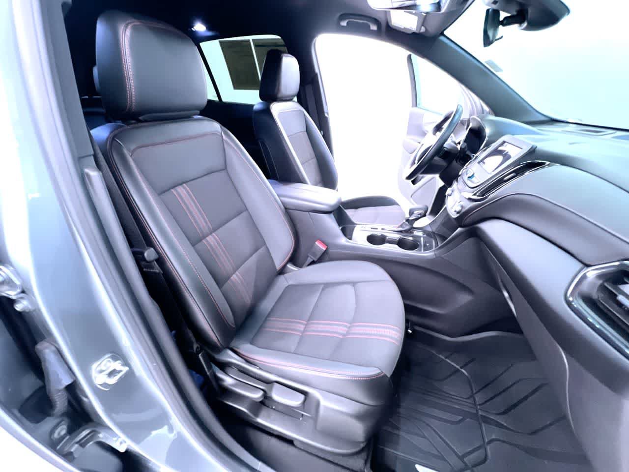 Used 2024 Chevrolet Equinox RS w/ LPO, Floor Liner Package FWD image 35