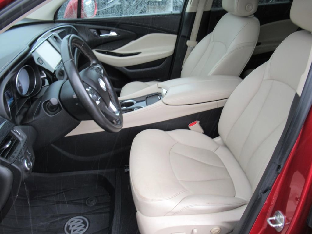 Used 2018 Buick Envision Essence FWD image 23