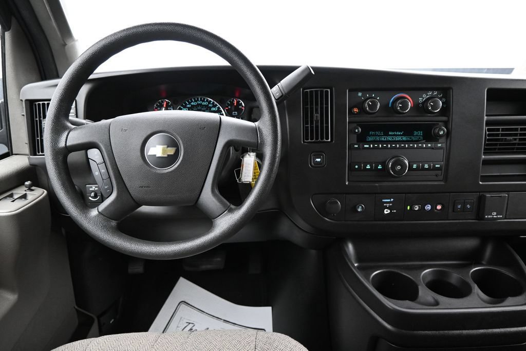 Used 2024 Chevrolet Express 3500 LT w/ LT Preferred Equipment Group RWD image 14