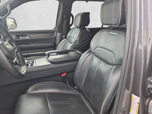 Used 2024 Jeep Grand Wagoneer L Series II w/ Quick Order Packagew 28T AWD/4WD image 16