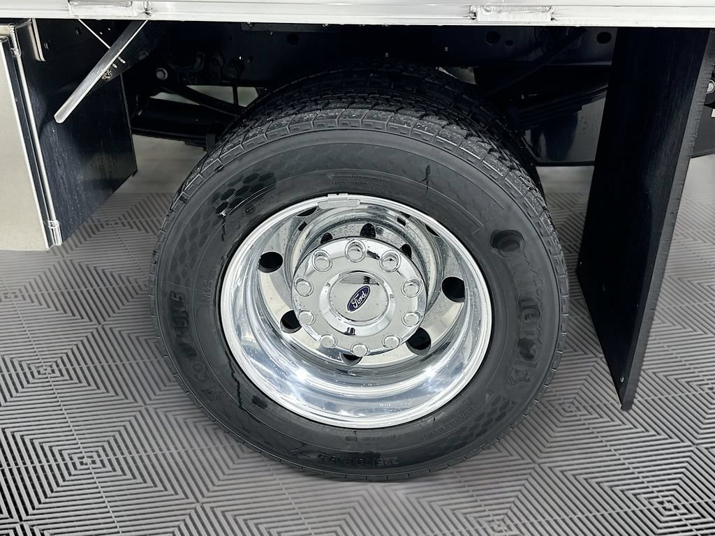 New 2026 Ford F450 XLT w/ XLT Value Package AWD/4WD image 18
