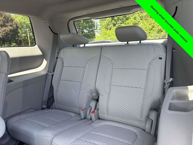 Used 2017 GMC Acadia SLE w/ LPO, Floor Liner Package FWD image 27