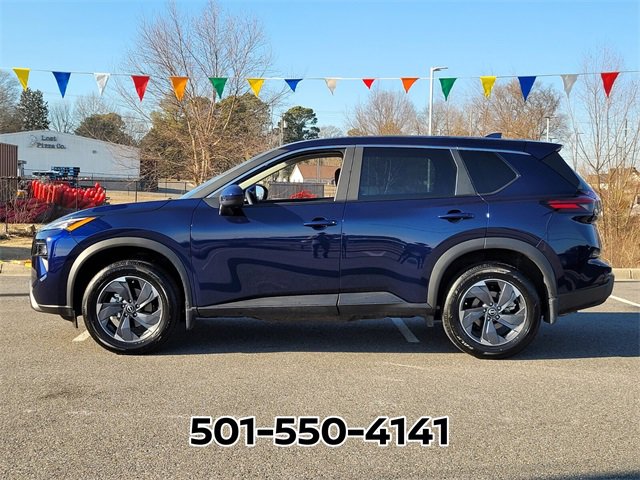 Used 2026 Nissan Rogue SV image 2