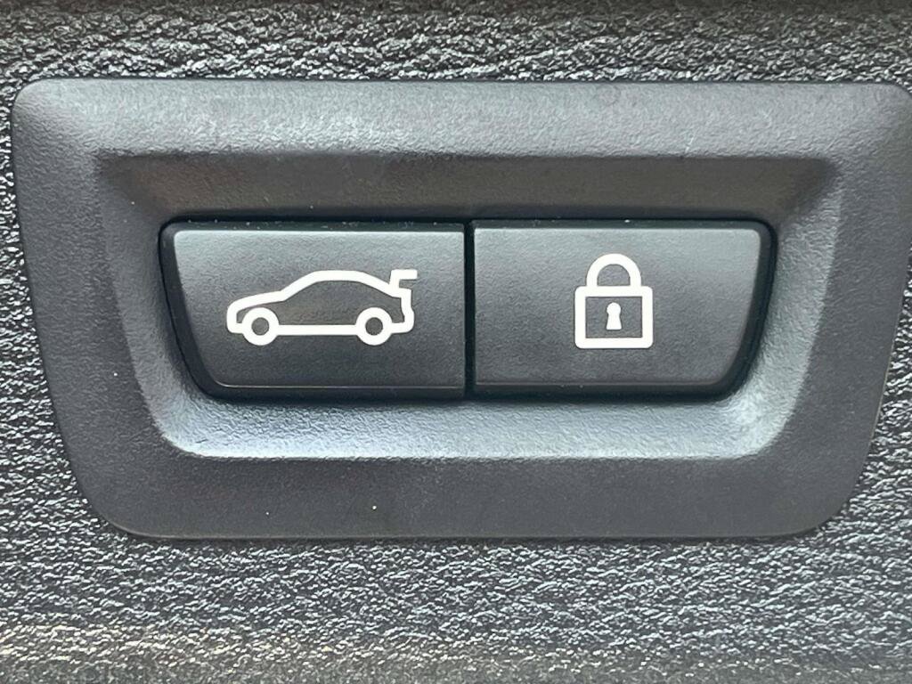 Used 2017 BMW X5 xDrive35i AWD/4WD image 19