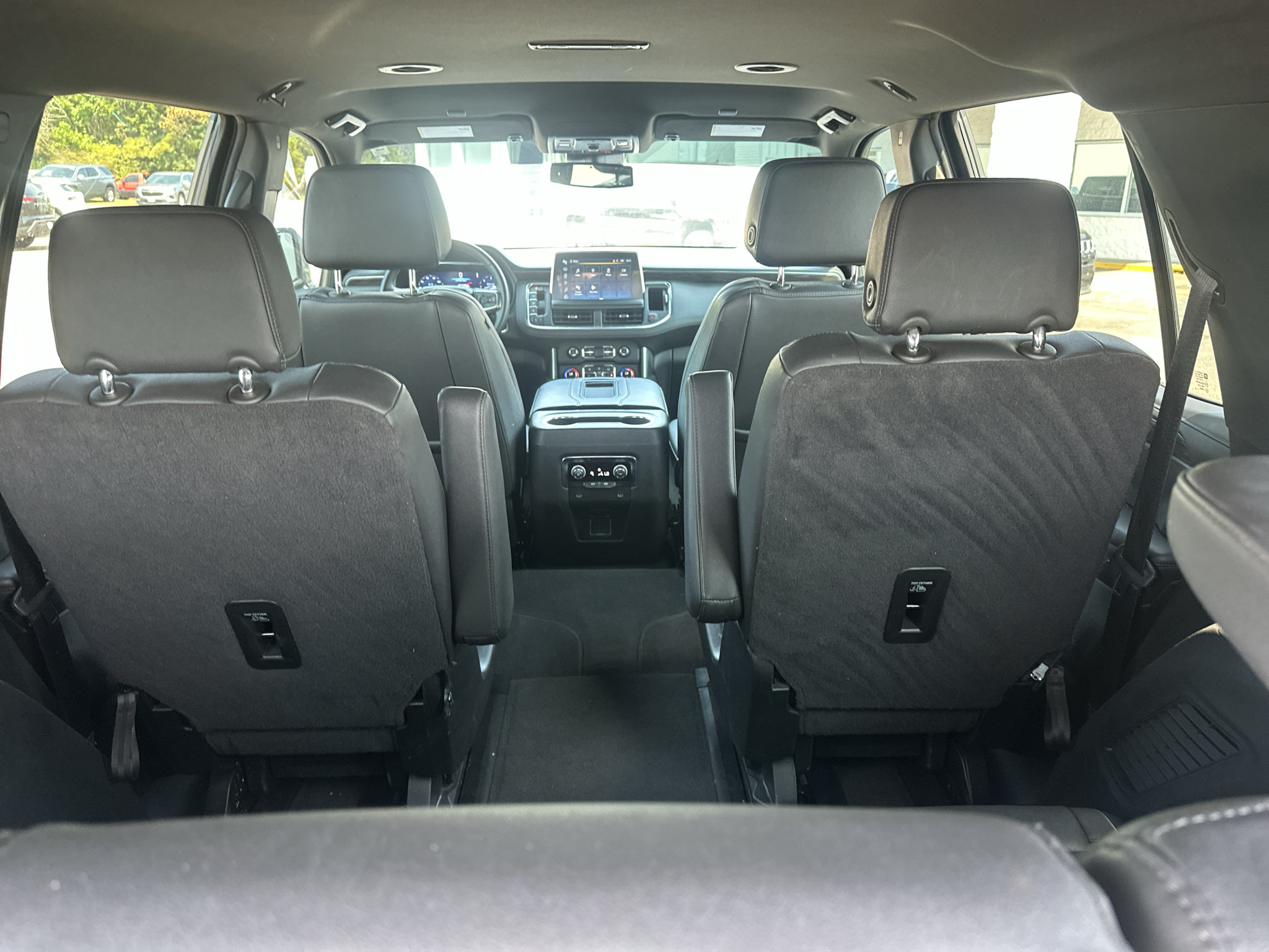 Used 2024 Chevrolet Tahoe LT AWD/4WD image 14