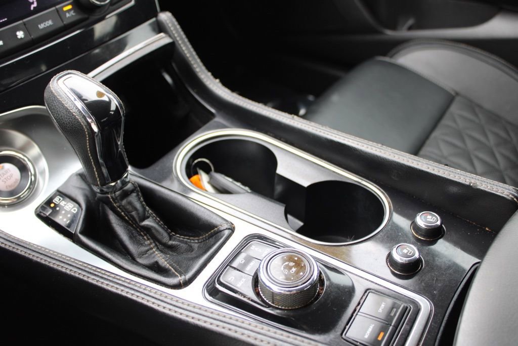 Used 2017 Nissan Maxima Platinum image 40