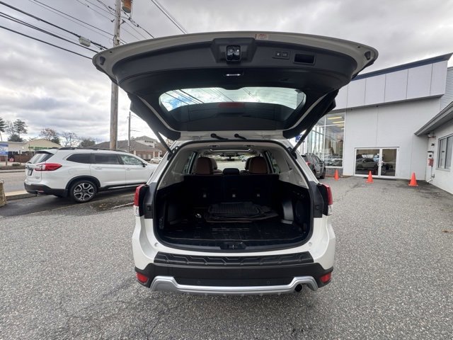 Used 2023 Subaru Forester Touring image 11