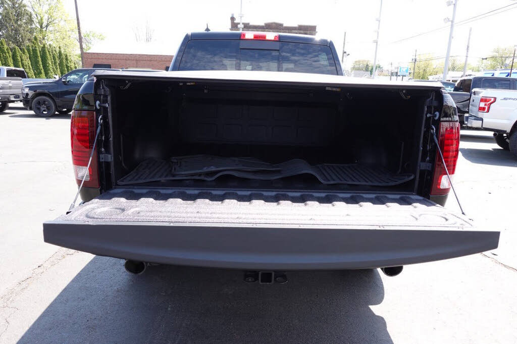 Used 2023 RAM 1500 Warlock AWD/4WD image 30