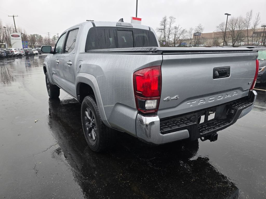 Certified 2023 Toyota Tacoma SR5 AWD/4WD image 6