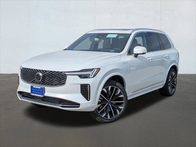 New 2026 Volvo XC90 T8 Plus w/ Protection Package Premier