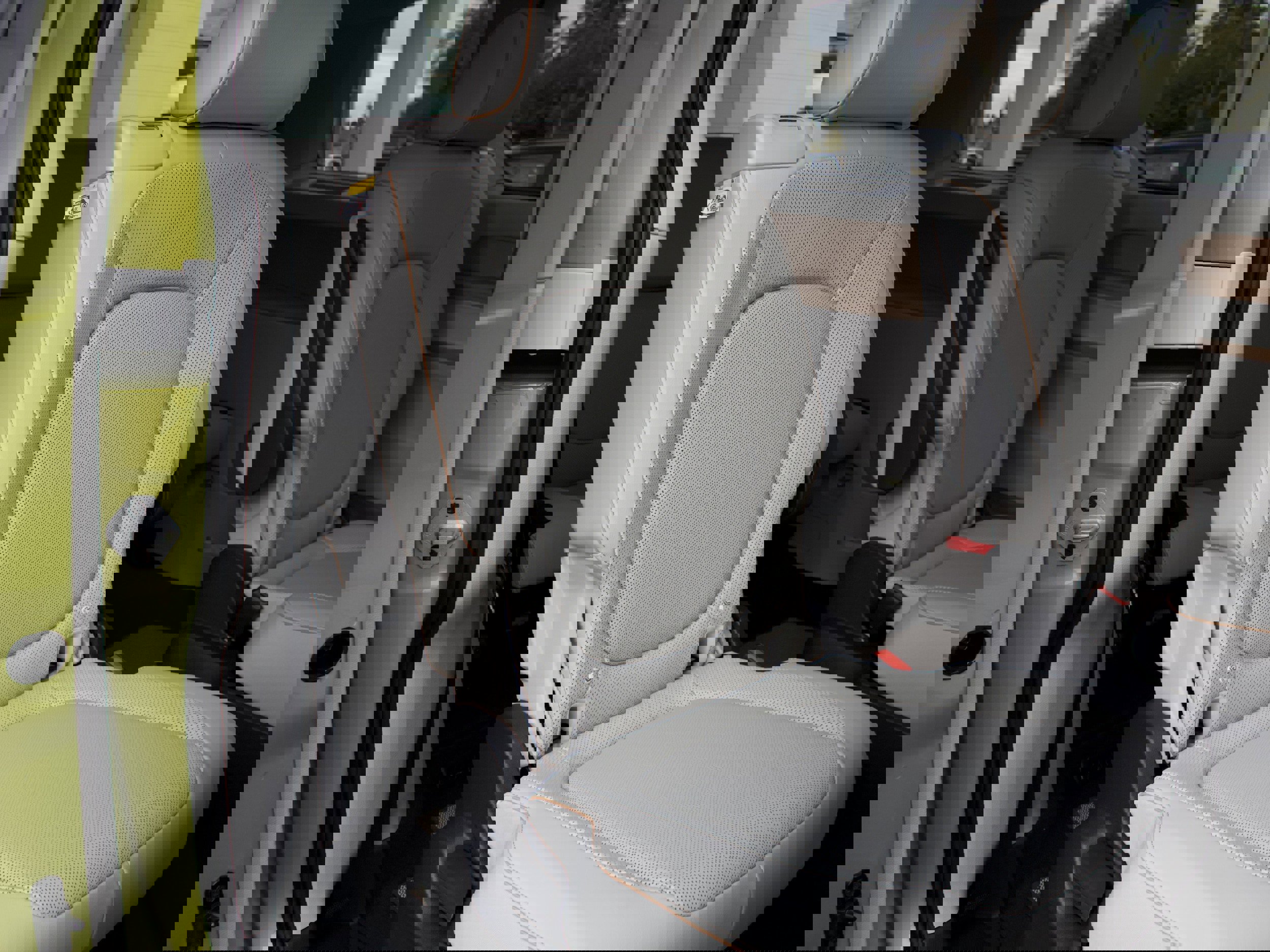 New 2025 Volkswagen ID. Buzz Pro S Plus image 31