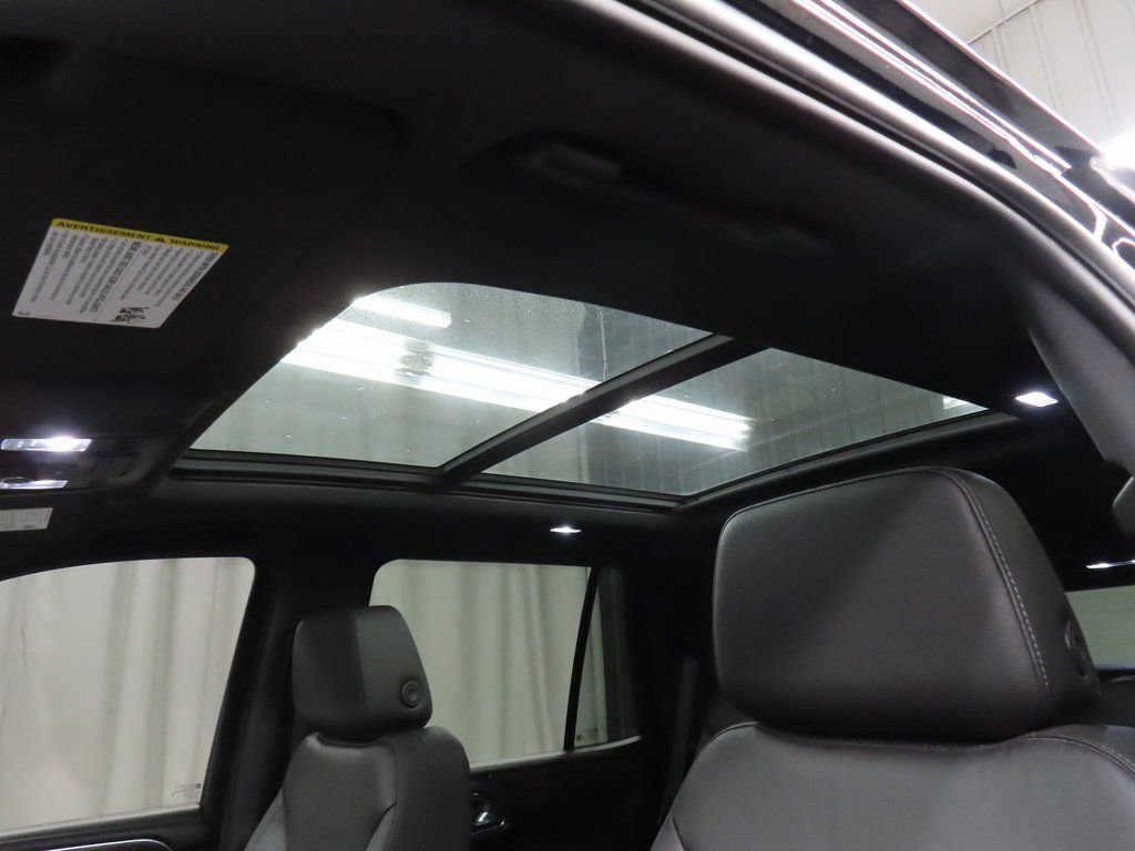 Used 2024 Chevrolet Tahoe LT w/ Luxury Package image 27