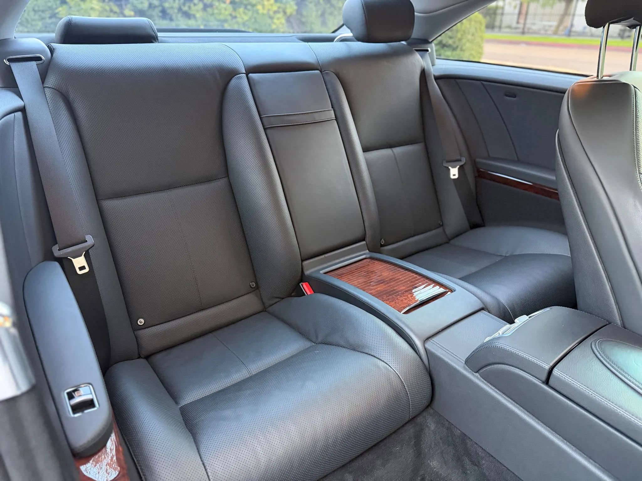 Used 2013 Mercedes-Benz CL 550 CL 550 4MATIC Coupe 2D w/ Sport Pkg Plus One image 18