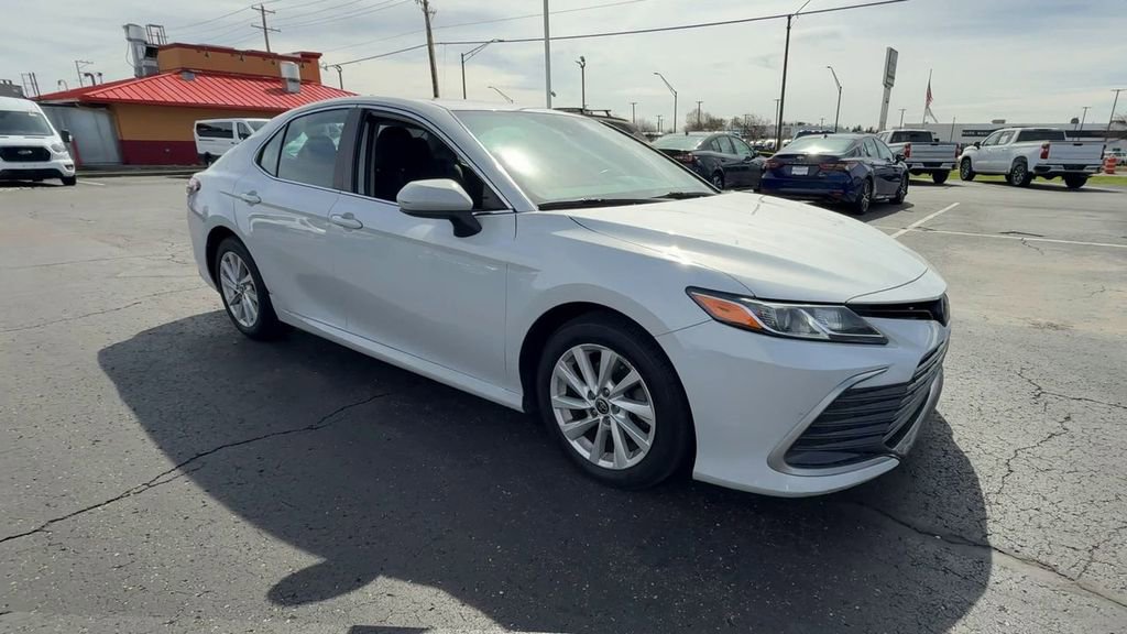 Used 2022 Toyota Camry LE FWD image 2