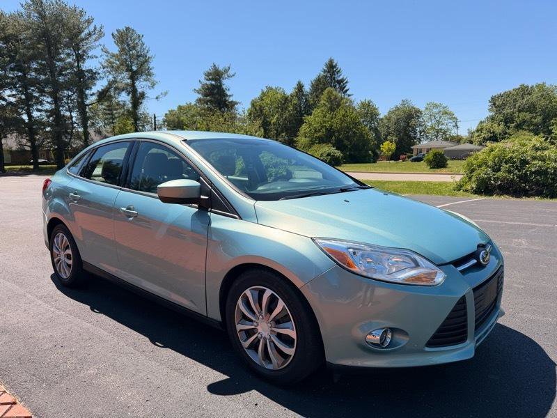 Used 2012 Ford Focus SE FWD image 4