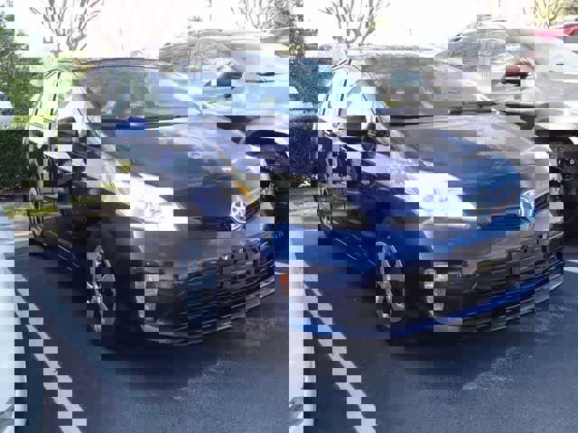 Used 2015 Toyota Prius Three w/ Solar Roof Package image 3