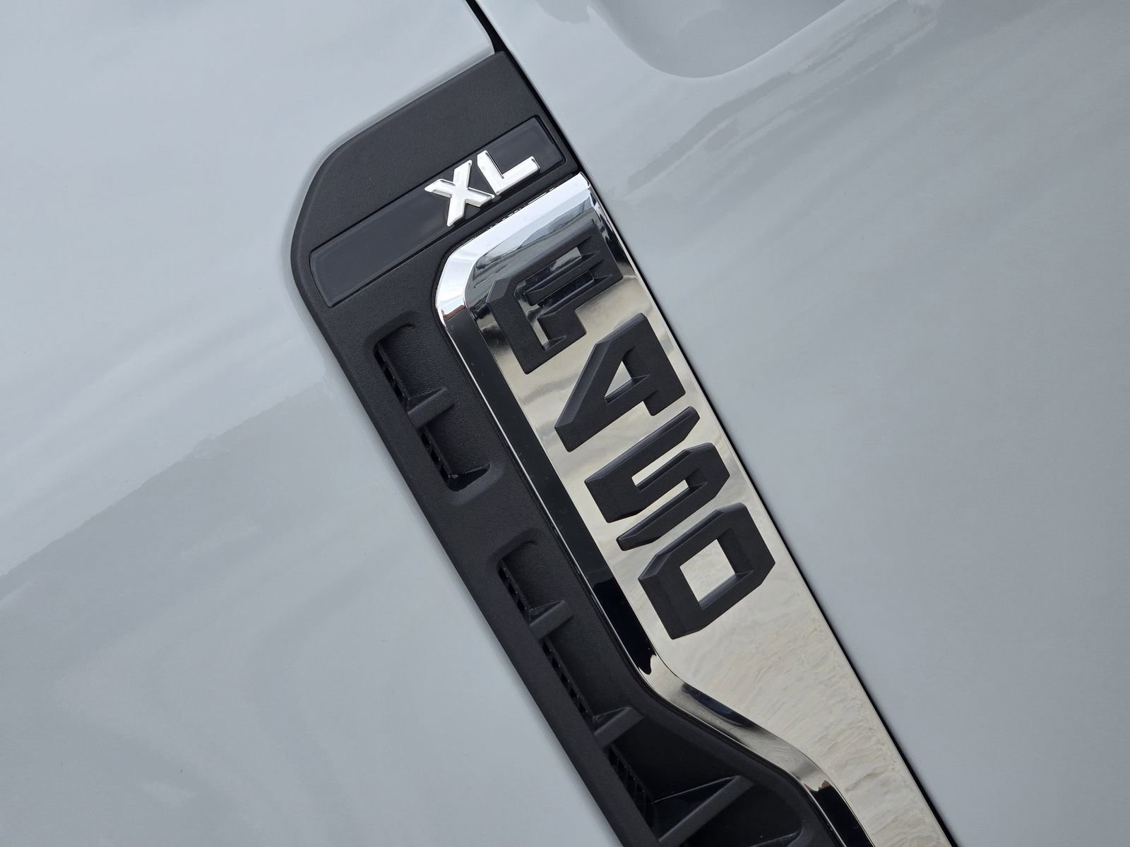 New 2026 Ford F450 XL w/ 360-Degree Camera Package image 10