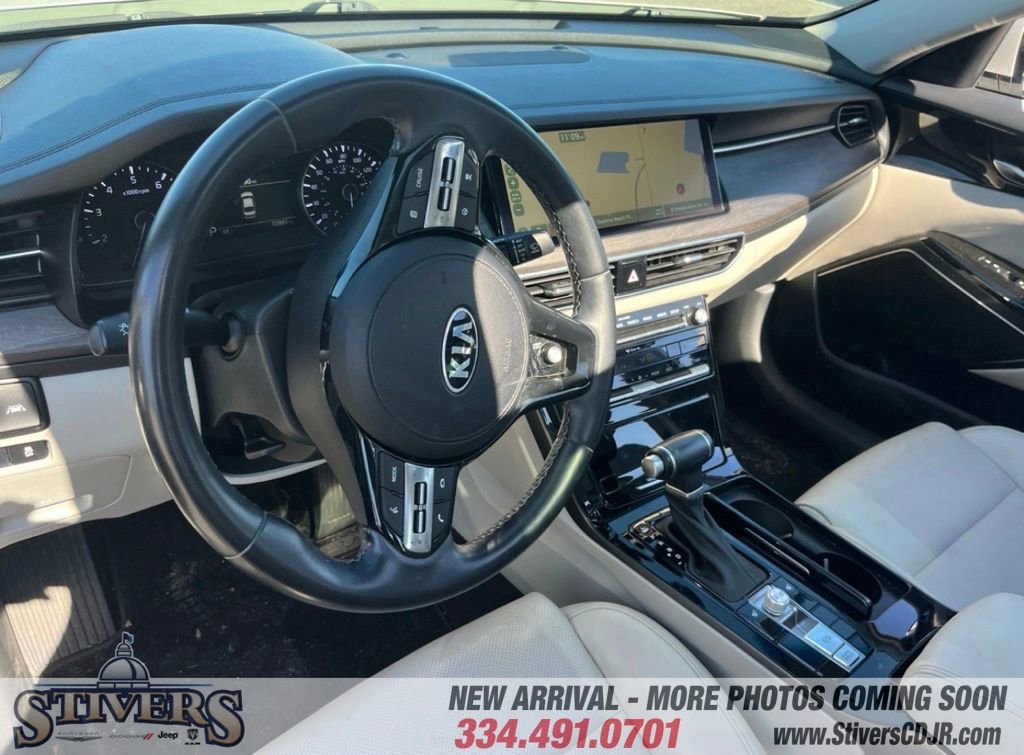 Used 2020 Kia Cadenza Technology image 11