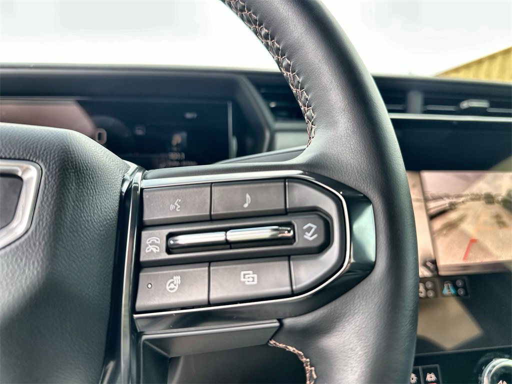 New 2026 GMC Terrain AT4 w/ Convenience Package III image 32