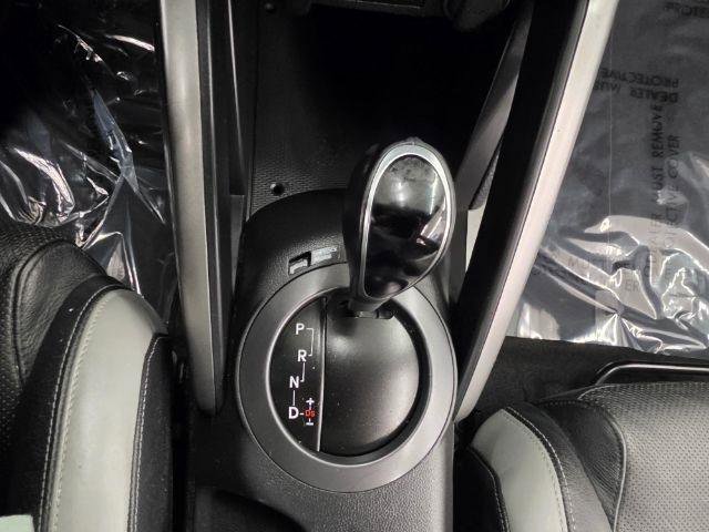 Used 2016 Hyundai Veloster Turbo FWD image 19