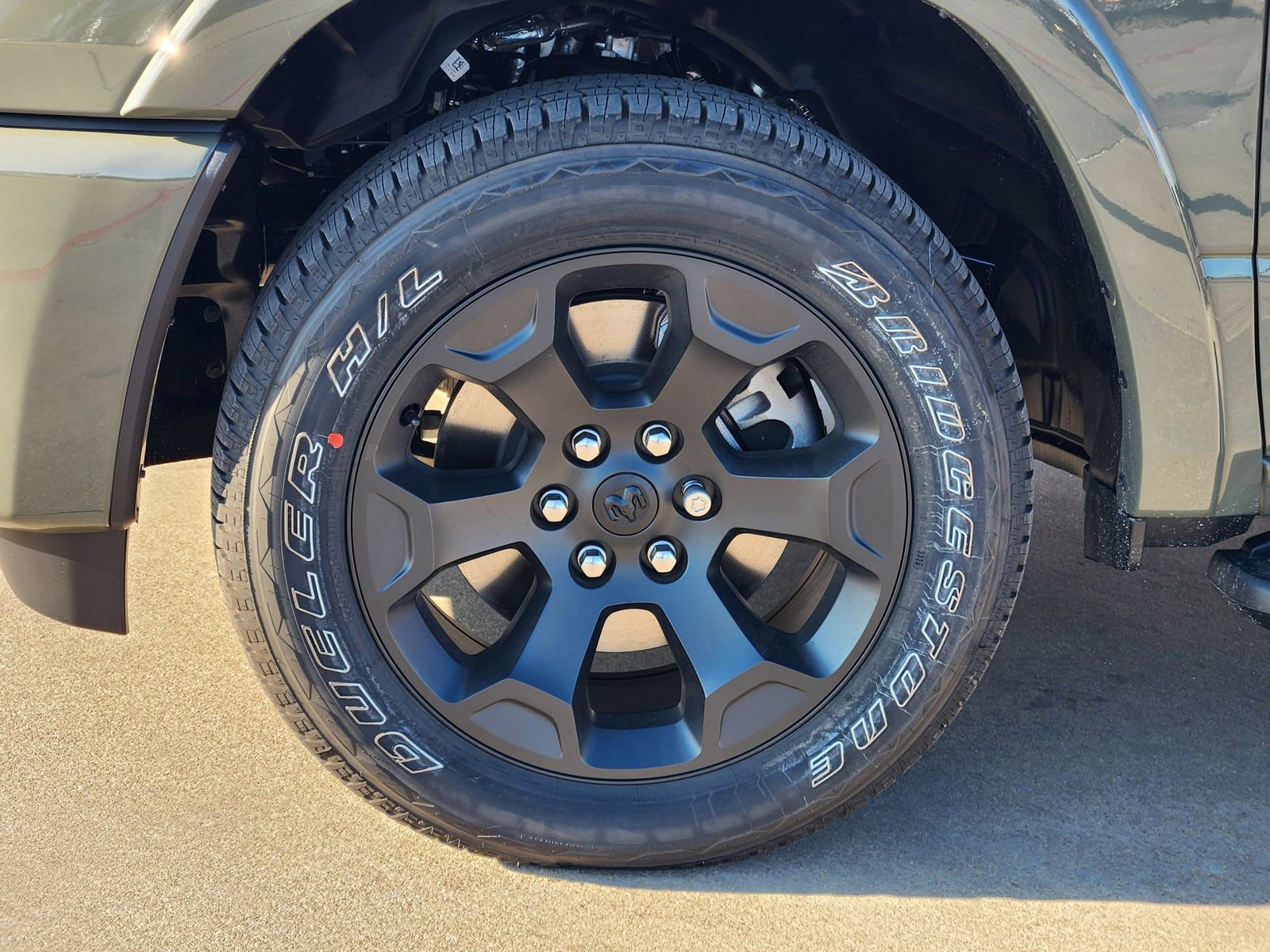 New 2026 RAM 1500 4x4 Crew Cab image 11