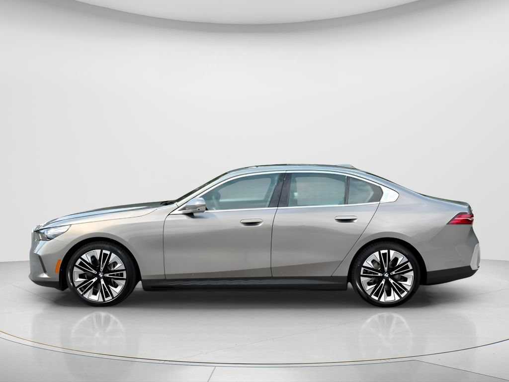 New 2027 BMW i5 eDrive40 AWD/4WD image 8