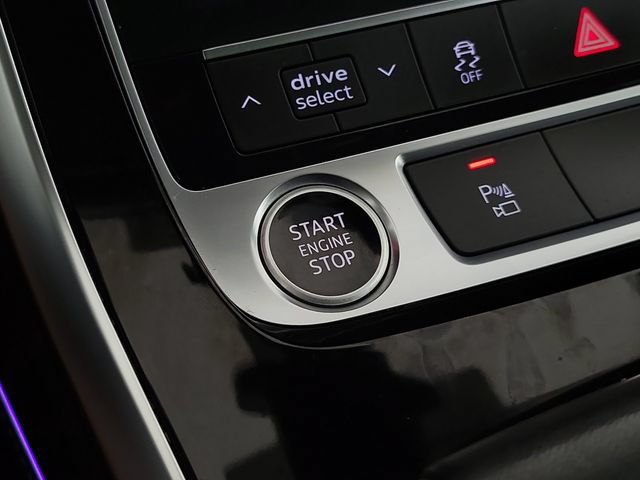 Used 2023 Audi Q8 Premium Plus AWD/4WD image 34