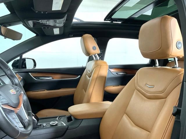 Used 2022 Cadillac XT5 Premium Luxury w/ Technology Package image 25