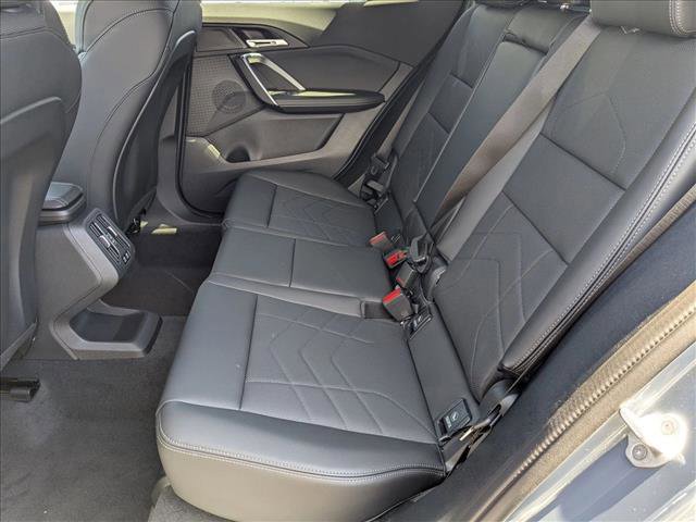 New 2025 BMW X2 xDrive28i w/ Technology Package image 16