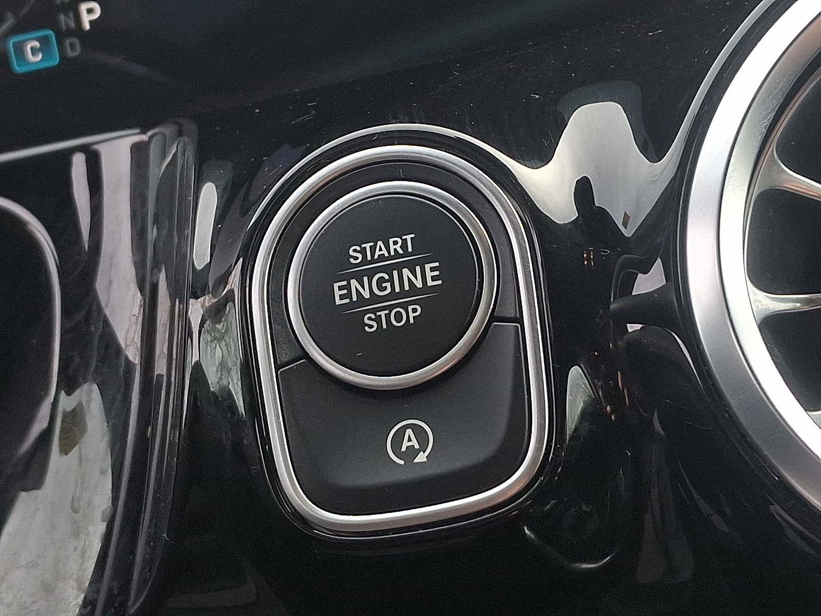 Used 2025 Mercedes-Benz GLA 250 4MATIC image 22