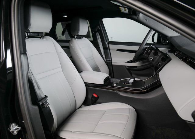 New 2026 Land Rover Range Rover Evoque S image 3