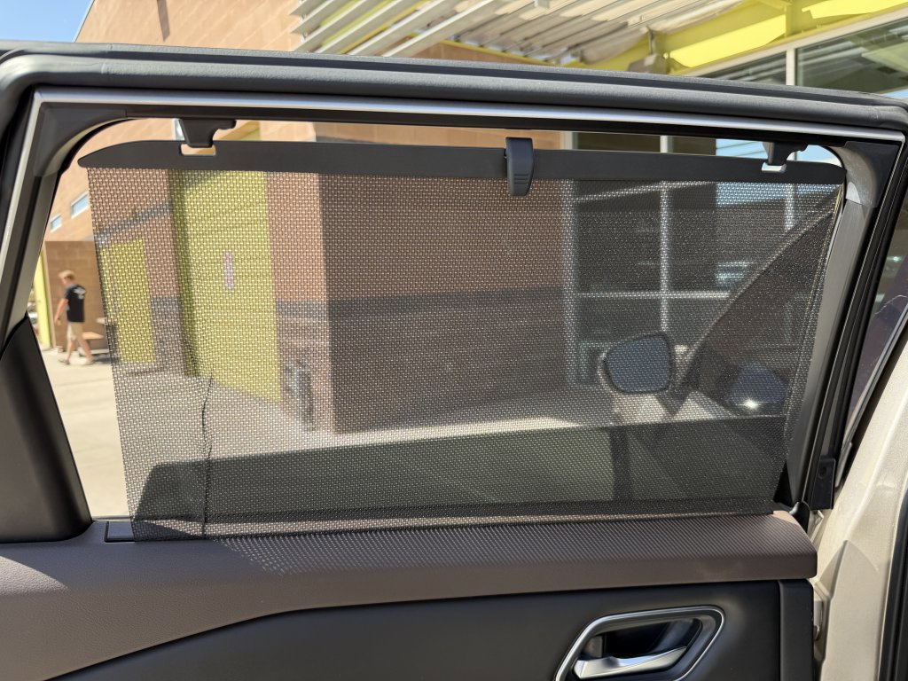 Used 2022 Nissan Rogue Platinum w/ Head-Up Display Package FWD image 36