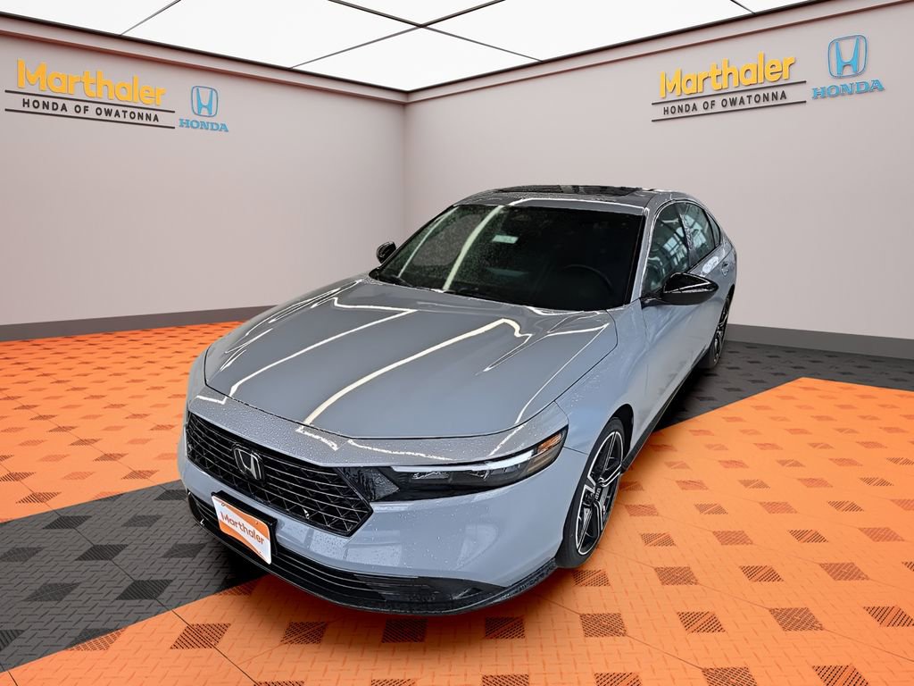 Used 2023 Honda Accord Sport image 1
