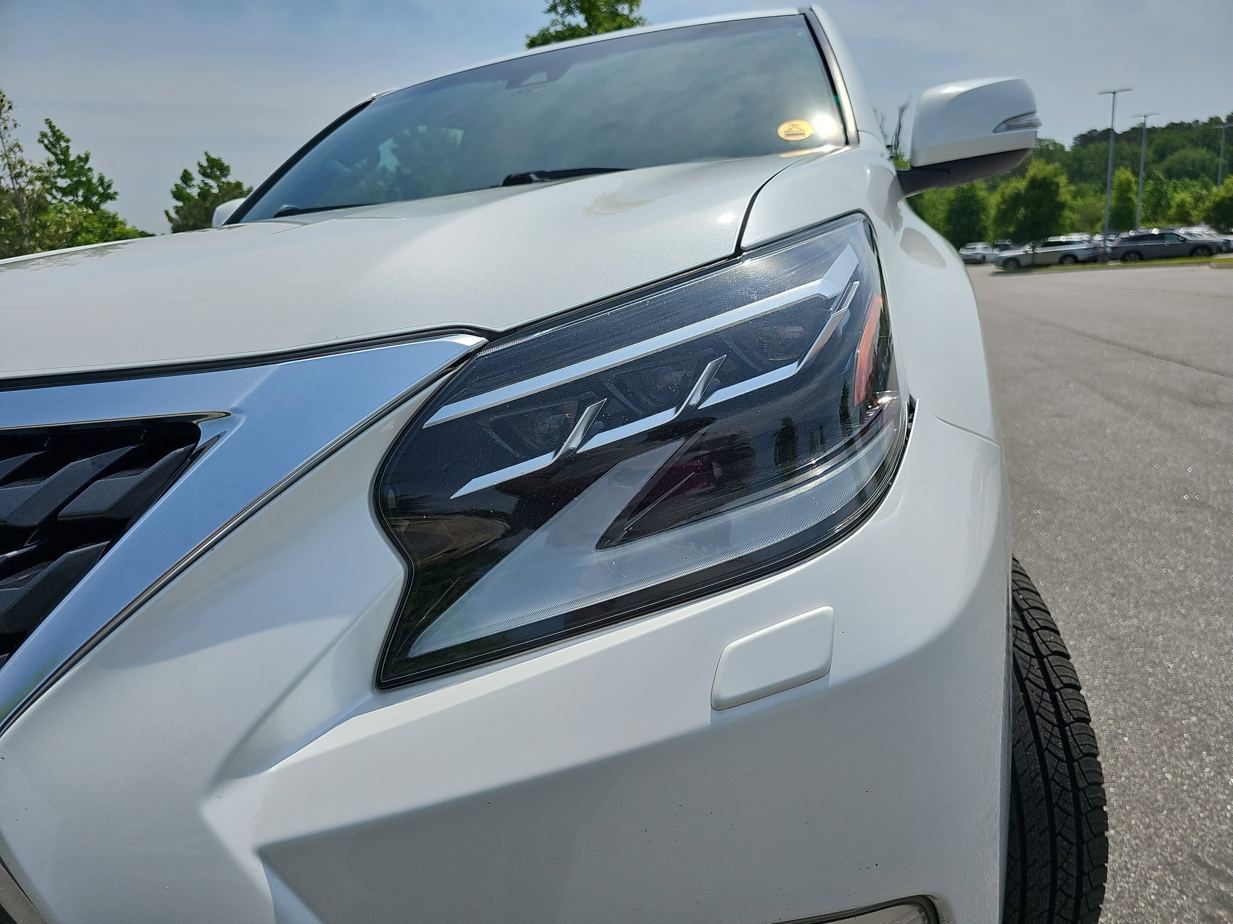 Used 2020 Lexus GX 460 Premium w/ Premium Package AWD/4WD image 30