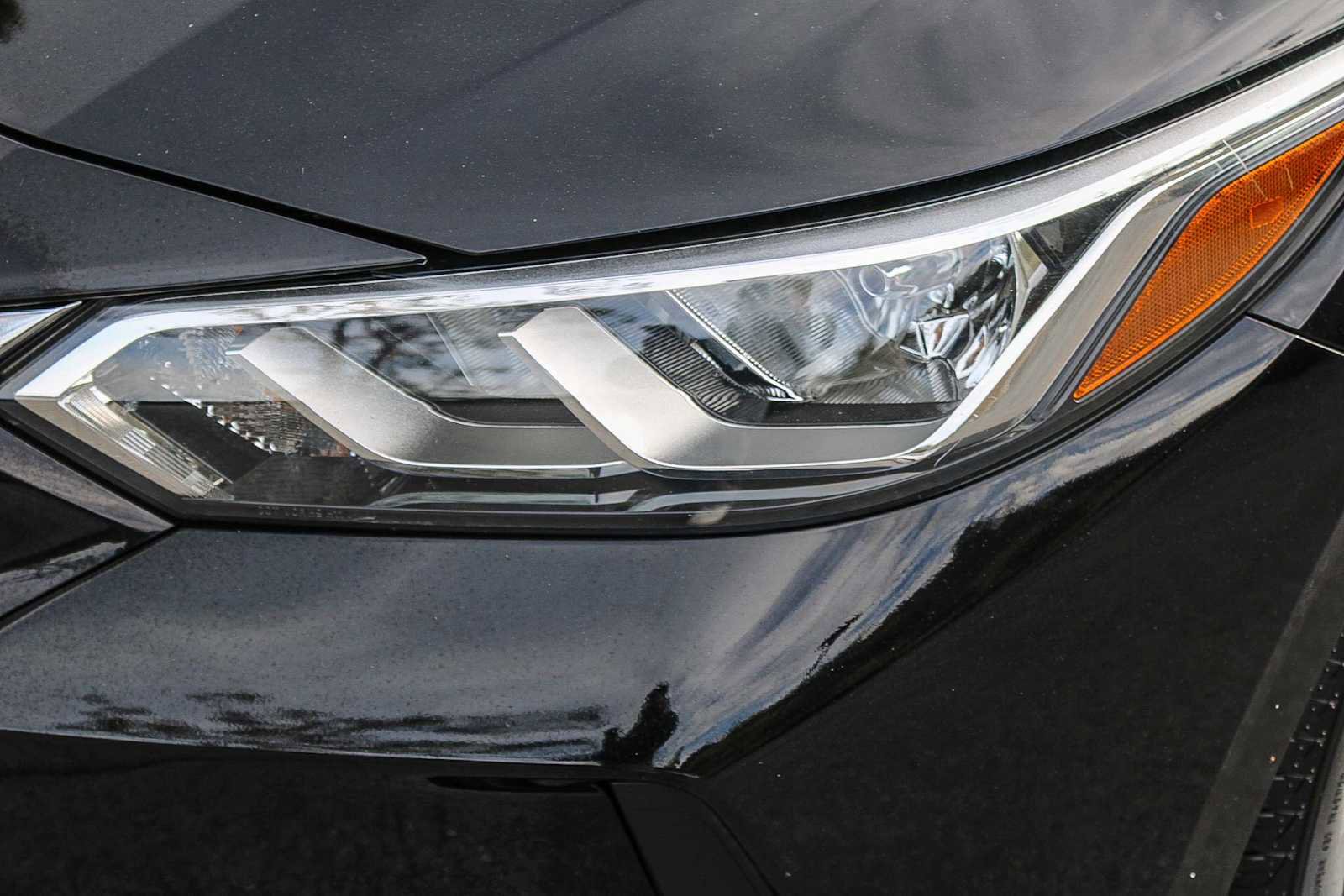 Used 2020 Nissan Sentra SV image 8