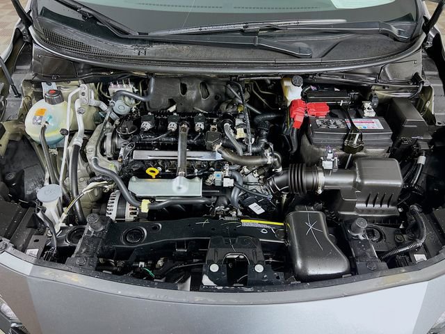Used 2024 Nissan Versa SR image 27