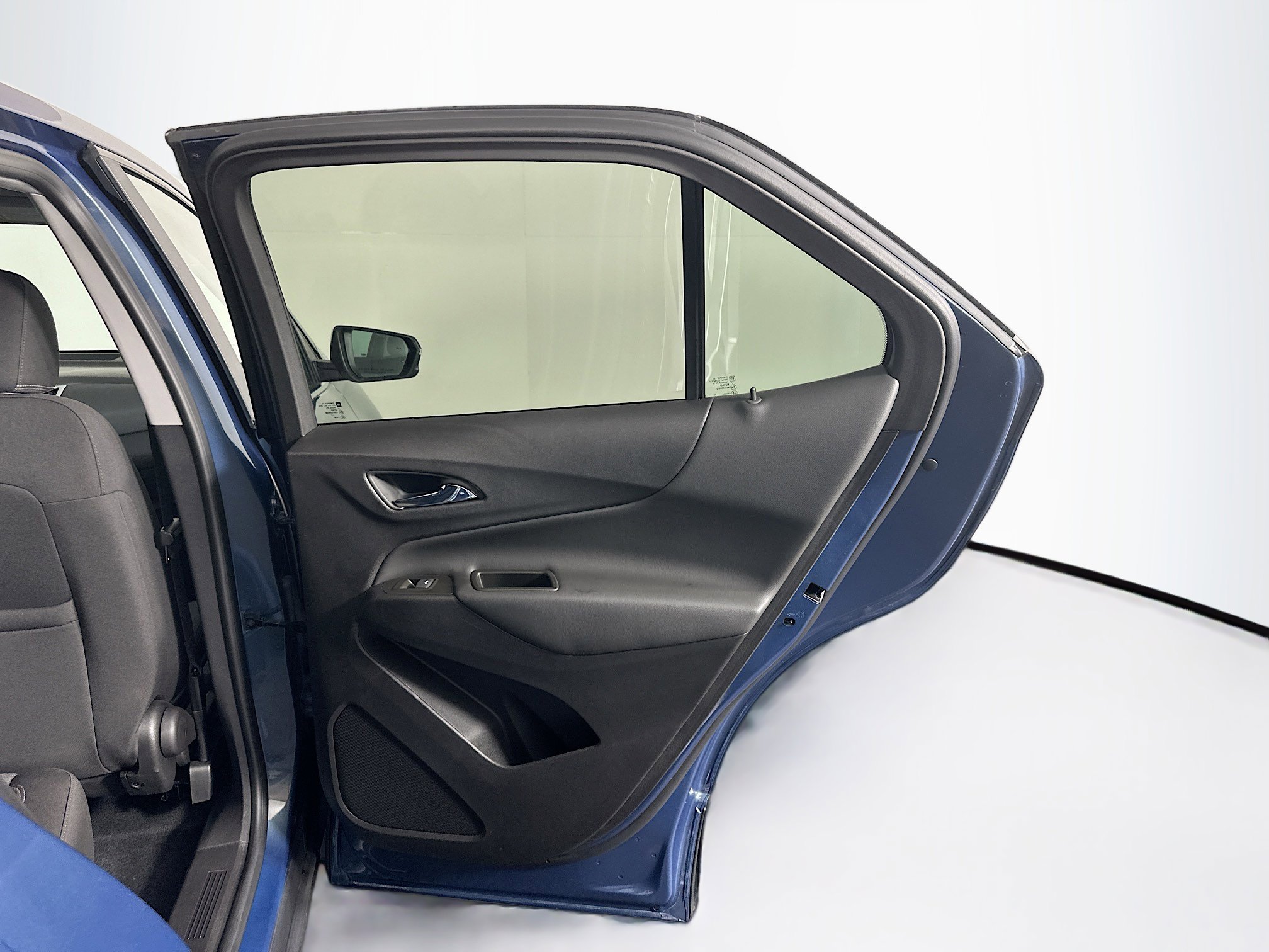 Used 2024 Chevrolet Equinox LT image 31