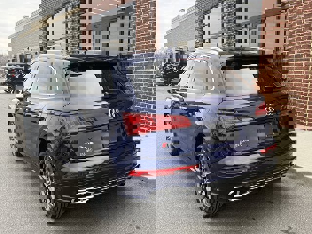 Used 2018 Audi SQ5 Premium Plus image 4