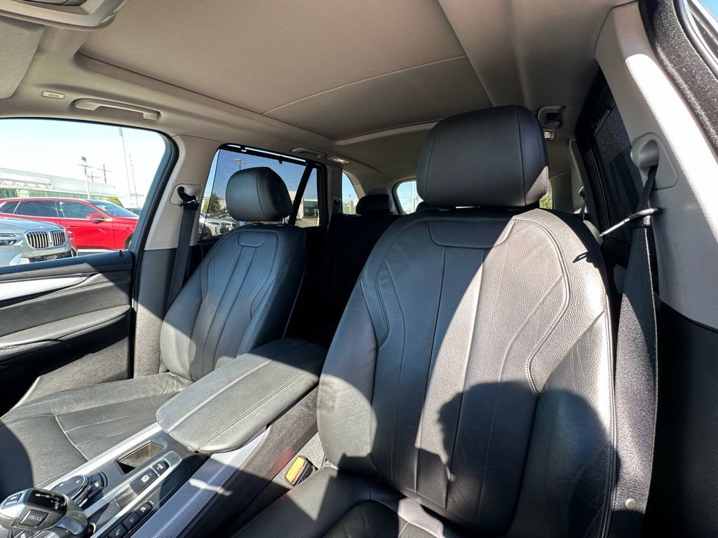 Used 2015 BMW X5 xDrive35d image 9